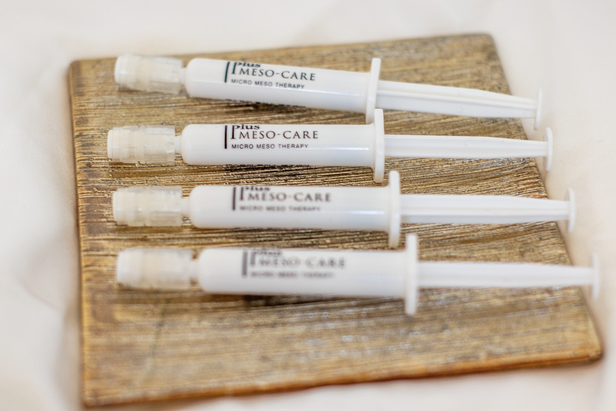 Growth factors și aminoacizi în skincare: de ce contează în protocoalele profesionale de regenerare